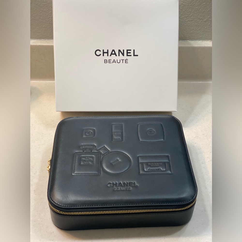 Chanel Cosmetics Makeup Jewelry Case